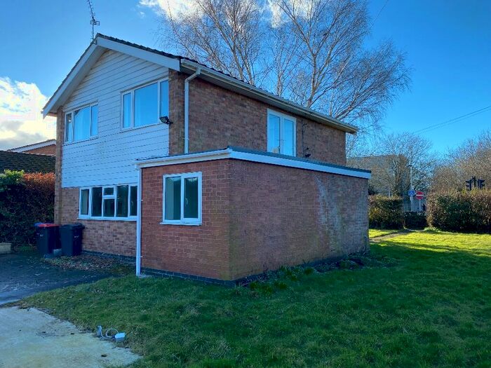 4 Bedroom Detached House To Rent In Eaton Road, Chester, Cheshire, CH4