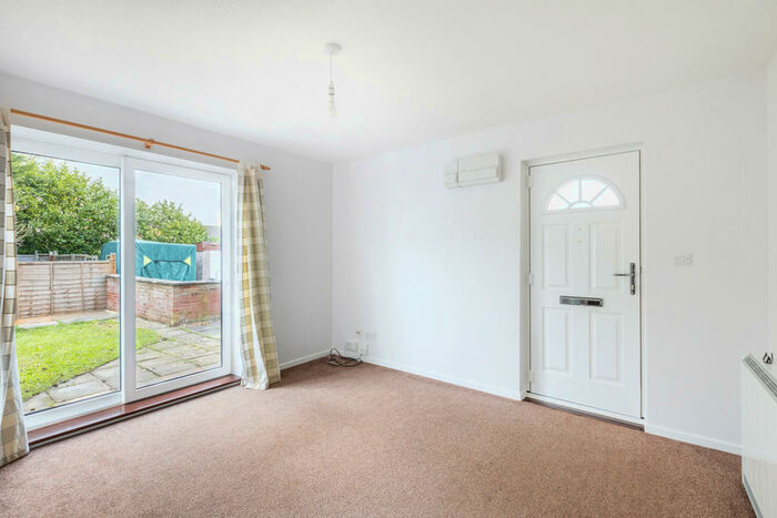 1 Bedroom End Of Terrace House To Rent In Barnfield Way, Hurst Green, RH8