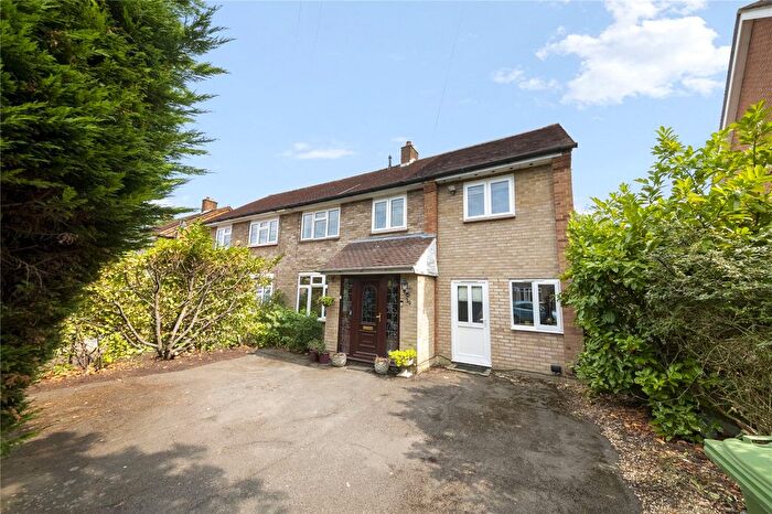 5 Bedroom Semi-detached House For Sale In Sullivan Crescent, Harefield, Uxbridge, UB9