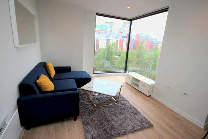 2 Bedroom Flat To Rent In Dantzic Street, Manchester, M4