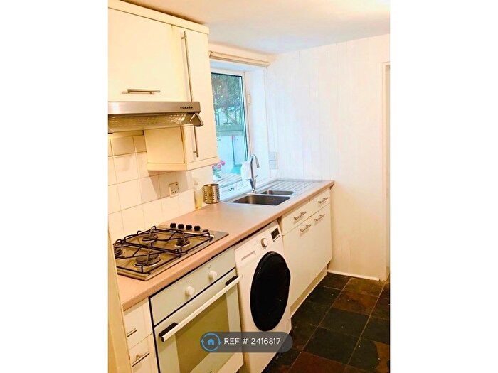 1 Bedroom Flat To Rent In London Road, Cheltenham, GL52