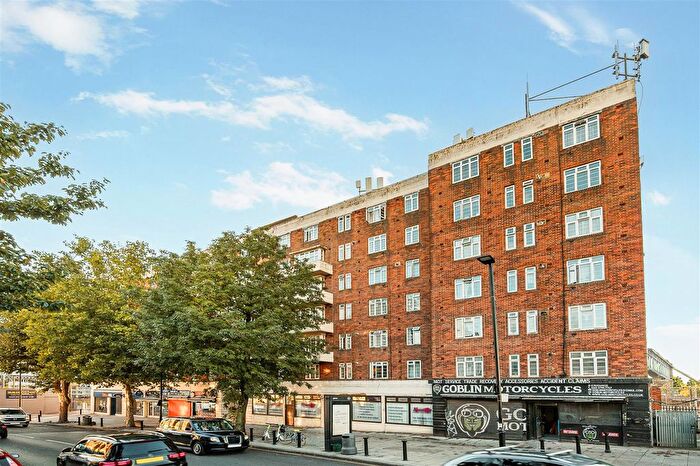 1 Bedroom Flat For Sale In Horn Lane, London, W3