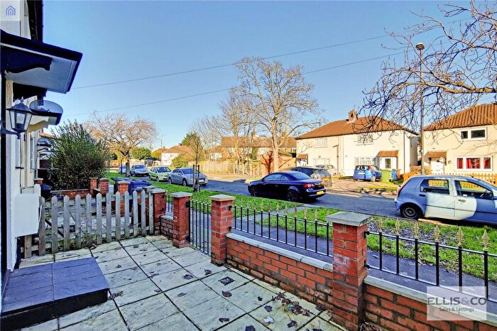 4 Bedroom Terraced House To Rent In Church Lane, Harrow, HA3