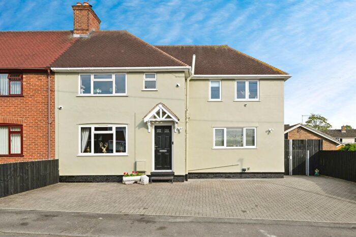 4 Bedroom Semi-Detached House For Sale In Hillway, Linton, Cambridge, CB21