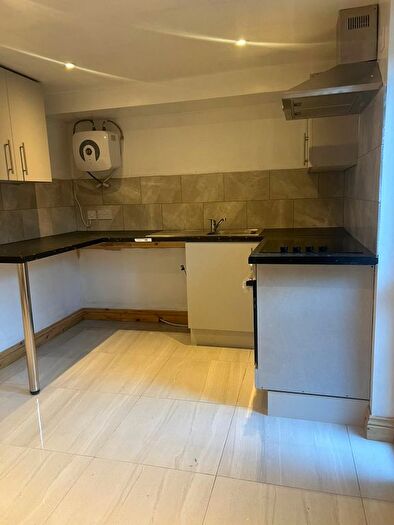 Studio To Rent In Crossland Road, Huddersfield, HD1