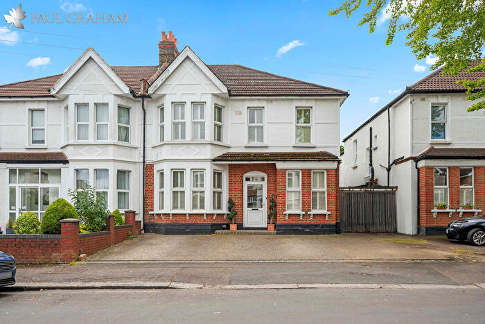 5 Bedroom Semi-Detached House For Sale In Blenheim Gardens, South Wallington, SM6