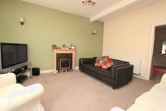 3 Bedroom Terraced House To Rent In Higher South Street, Darwen, BB3