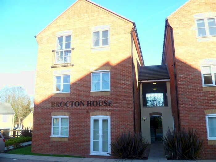 2 Bedroom Flat To Rent In Hindley View, Rugeley, WS15