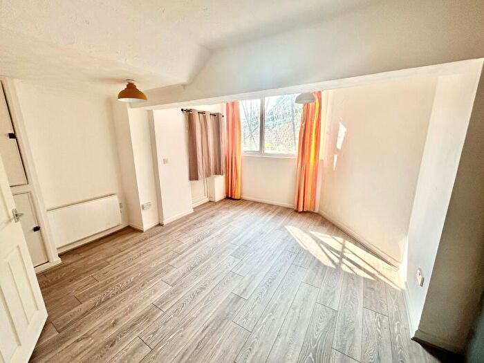 1 Bedroom Flat To Rent In London Road, Portsmouth, PO2