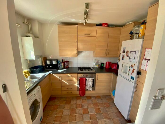 1 Bedroom Apartment To Rent In Bluebell Drive Sittingbourne, ME10