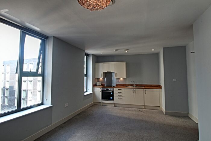 1 Bedroom Flat To Rent In Flat, Seel St Liverpool, L1