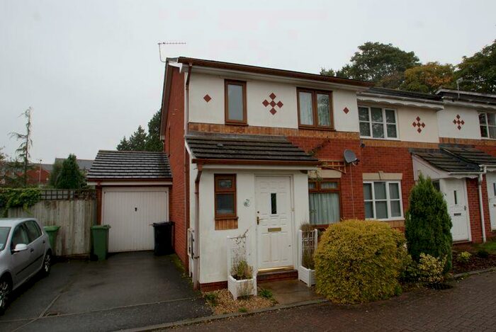 3 Bedroom Semi-Detached House To Rent In Excalibur Close, Exeter, EX4