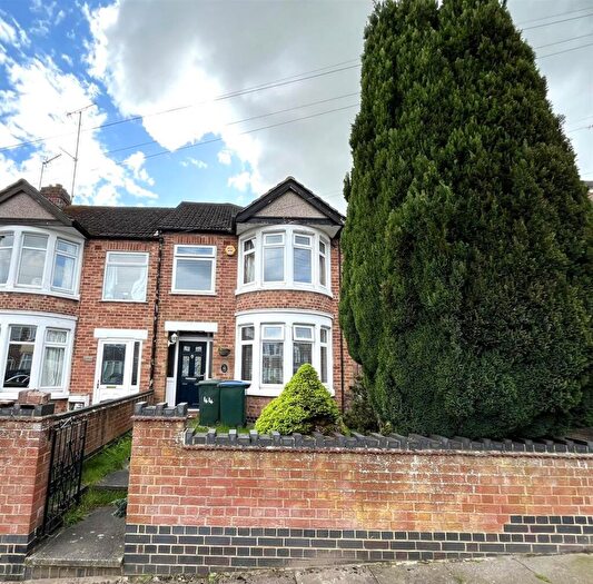 3 Bedroom End Of Terrace House To Rent In Rutherglen Avenue, Whitley, CV3