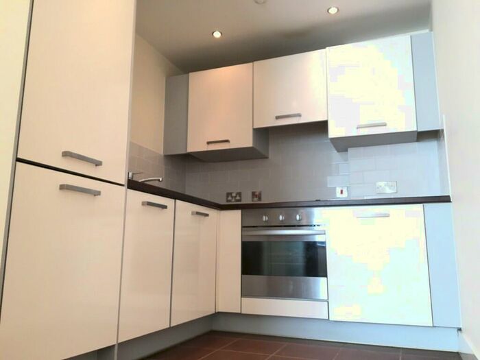 1 Bedroom Apartment To Rent In Bishopsgate Street, Birmingham, B15