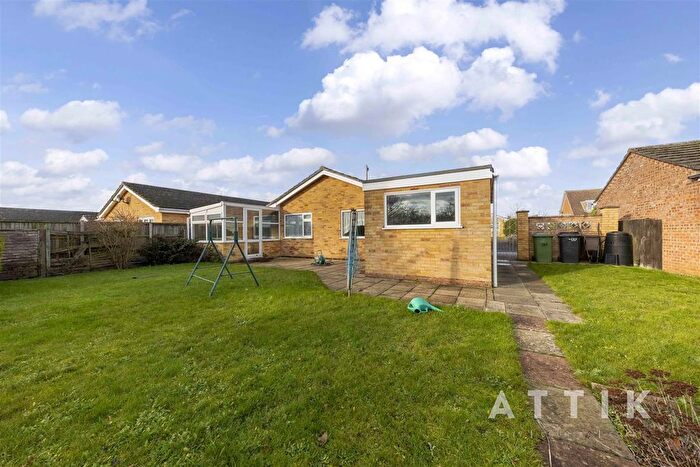 2 Bedroom Detached Bungalow For Sale In Ollands Road, Attleborough, NR17