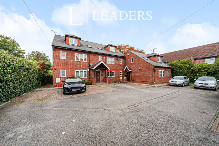 2 Bedroom Flat To Rent In Henry Court West Street -, LU6