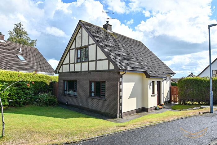 3 Bedroom Detached House For Sale In Copperwood Way, Carrickfergus, BT38