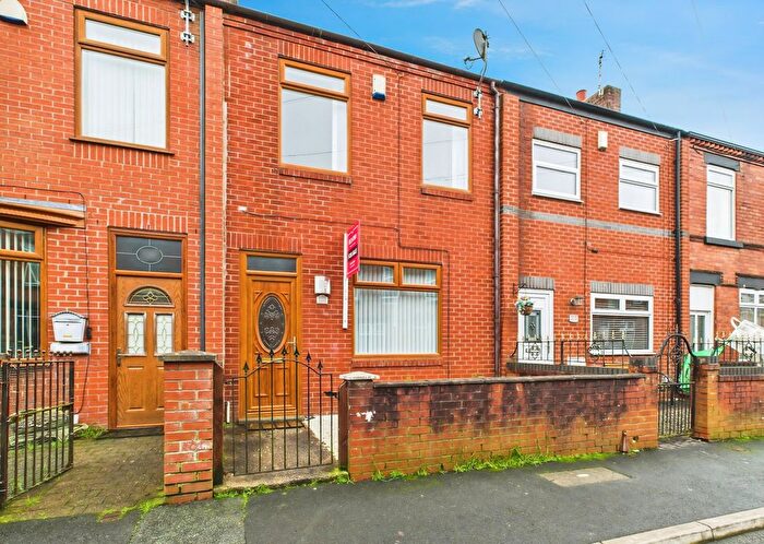 3 Bedroom Terraced House For Sale In Station Road, Haydock, WA11