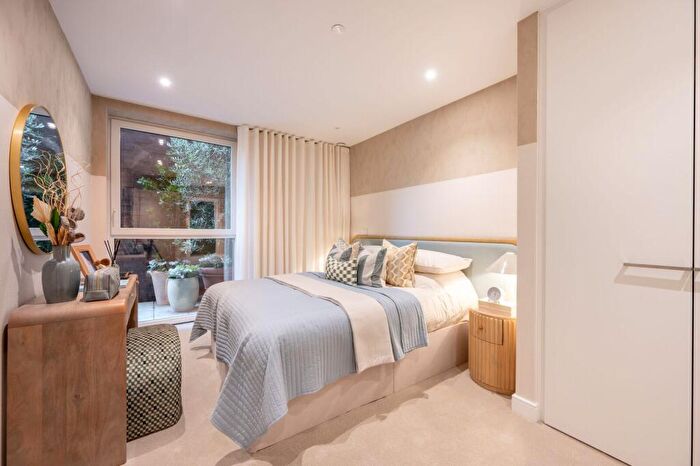 1 Bedroom Flat For Sale In Grand Union, Alperton, HA0