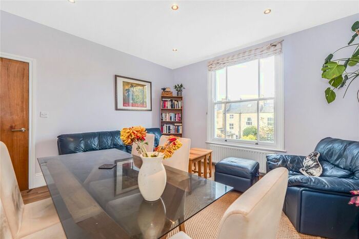 1 Bedroom Flat To Rent In Lambert Road, Brixton, London, SW2