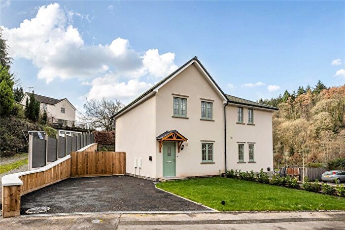 3 Bedroom Semi Detached House For Sale In Tinmans Green, Redbrook, NP25