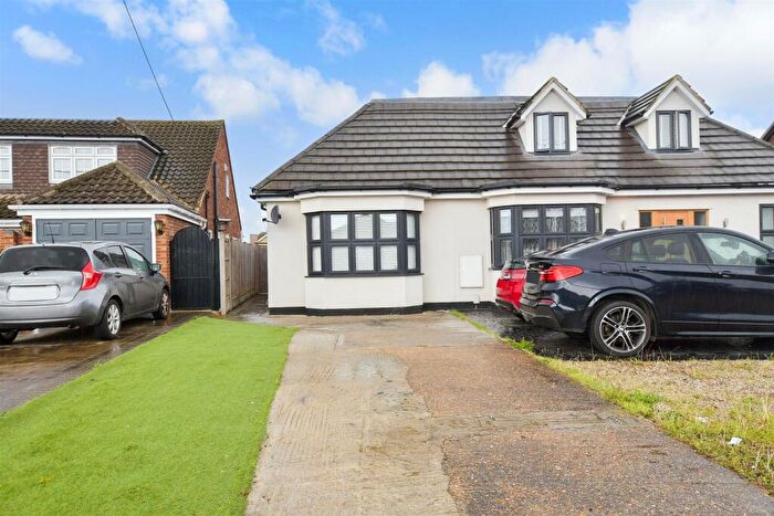 2 Bedroom Semi-Detached Bungalow For Sale In Briscoe Road, Rainham, Essex, RM13