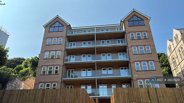 2 Bedroom Penthouse To Rent In Torrs Park, Ilfracombe, EX34