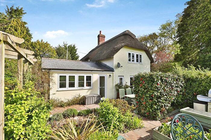 3 Bedroom Cottage For Sale In St. Leonards, Ringwood, BH24