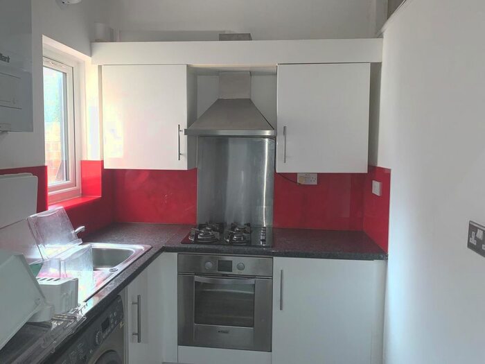 1 Bedroom Flat To Rent In Sussex Road, North Harrow, Harrow, HA1