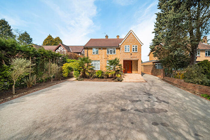5 Bedroom Detached House For Sale In Sundridge Avenue, Bromley, BR1