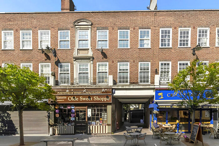 2 Bedroom Apartment To Rent In Castle Street, Kingston Upon Thames, KT1