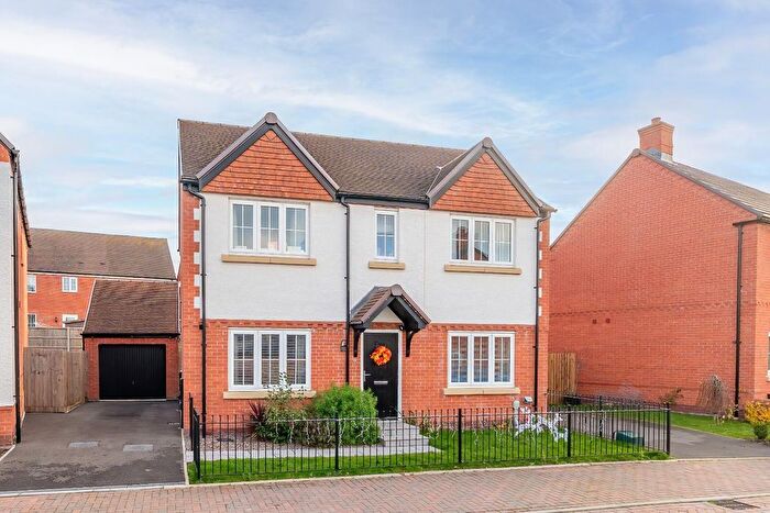 4 Bedroom Detached House For Sale In Merry Leys, Cheddington, Leighton Buzzard, LU7