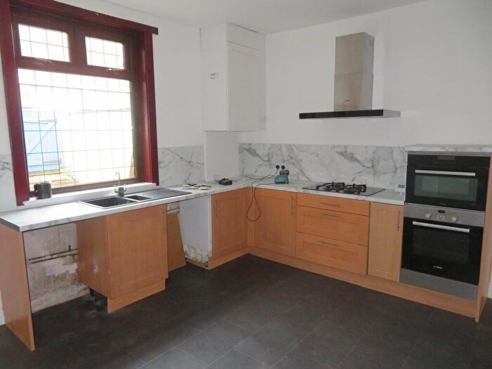 2 Bedroom Terraced House To Rent In Leamington Street, Rochdale, OL12