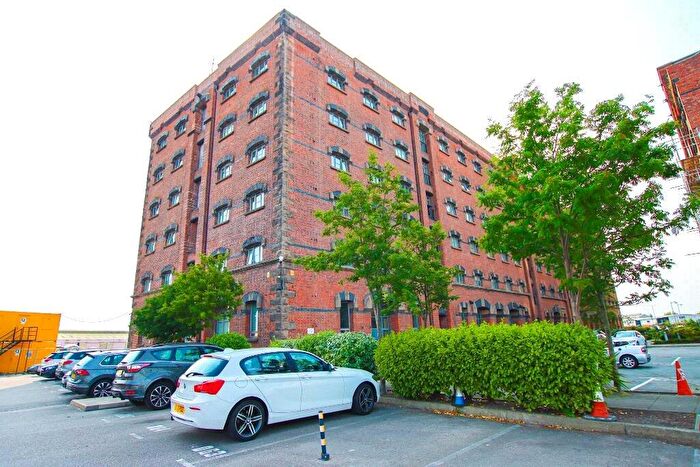 1 Bedroom Apartment To Rent In Dock Road, Birkenhead, Wirral, Merseyside, CH41