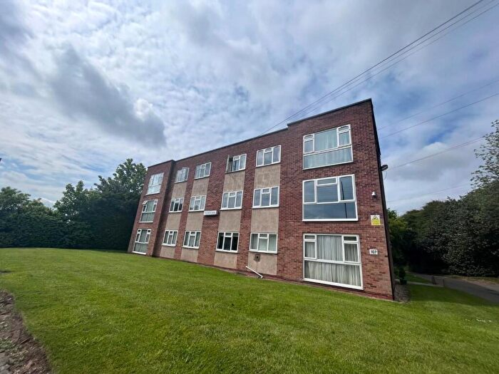 2 Bedroom Flat To Rent In Metchley Lane, Harborne, Birmingham, B17