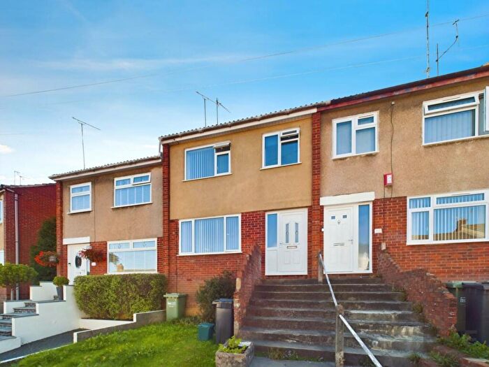 3 Bedroom Terraced House To Rent In Willis Road, Kingswood, BS15