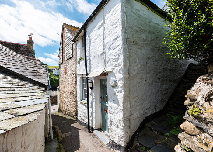 1 Bedroom Cottage For Sale In The Shrimp, PL29