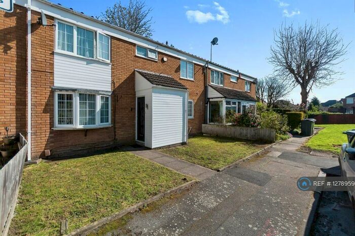 4 Bedroom Terraced House To Rent In Braceby Avenue, Birmingham, B13