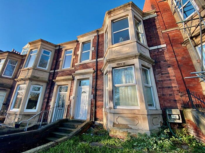 2 Bedroom Flat To Rent In Saltwell View, Saltwell, Gateshead, NE8