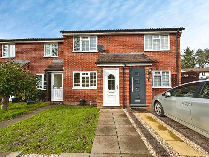 2 Bedroom Terraced House For Sale In Draycott, Bracknell, Berkshire, RG12