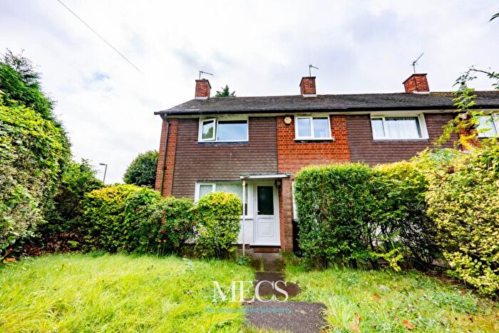 3 Bedroom Semi-Detached House For Sale In Ferncliffe Road, Birmingham, West Midlands, B17