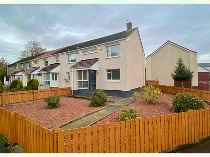 2 Bedroom End Of Terrace House To Rent In Hamilton Court, Kilmaurs, KA3