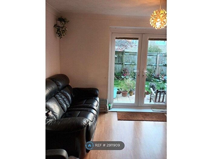 1 Bedroom Terraced House To Rent In Hawks Way, Ashford, TN23