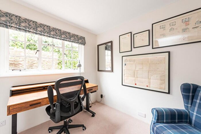 2 Bedroom Detached House To Rent In Church Lane, Chearsley, Aylesbury, Buckinghamshire, HP18