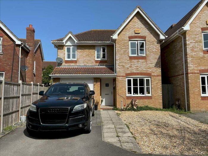 5 Bedroom Detached House To Rent In Segensworth Road, Tichfield, Fareham, PO15