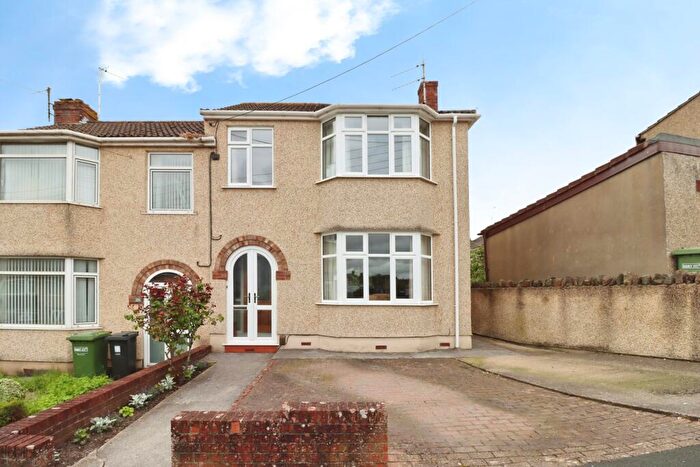 3 Bedroom End Of Terrace House For Sale In Champion Road, Bristol, Gloucestershire, BS15