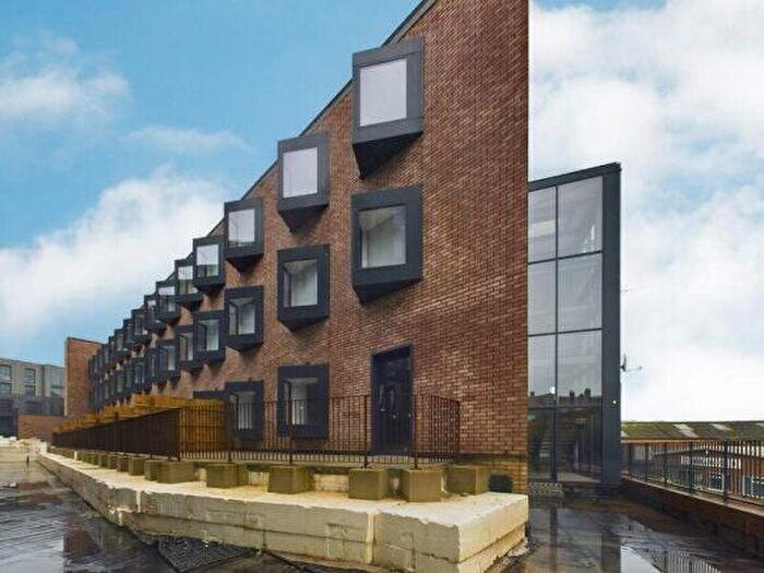 Apartment To Rent In Leigh Street, High Wycombe, HP11