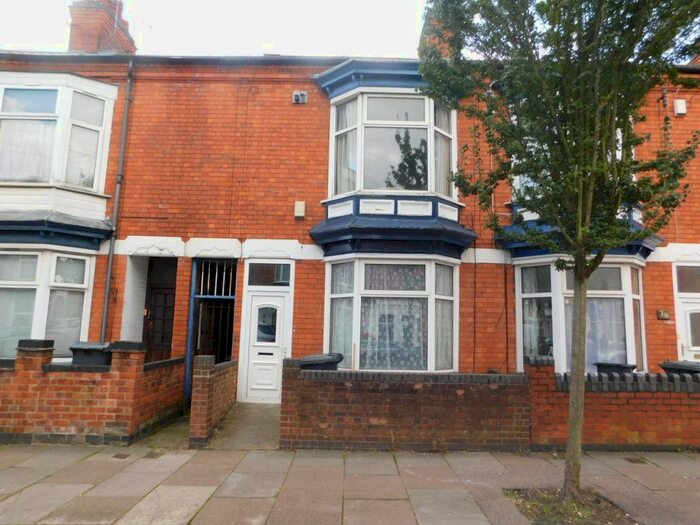 2 Bedroom Flat To Rent In Barclay Street, Leicester, LE3