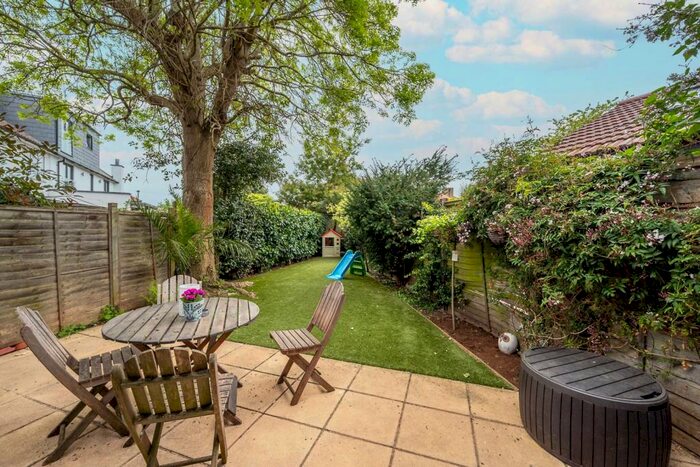 4 Bedroom House To Rent In Boileau Road, Barnes, London, SW13