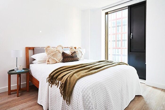 2 Bedroom Apartment To Rent In Apartment, Symphony Park, Manchester, Greater Manchester, M1